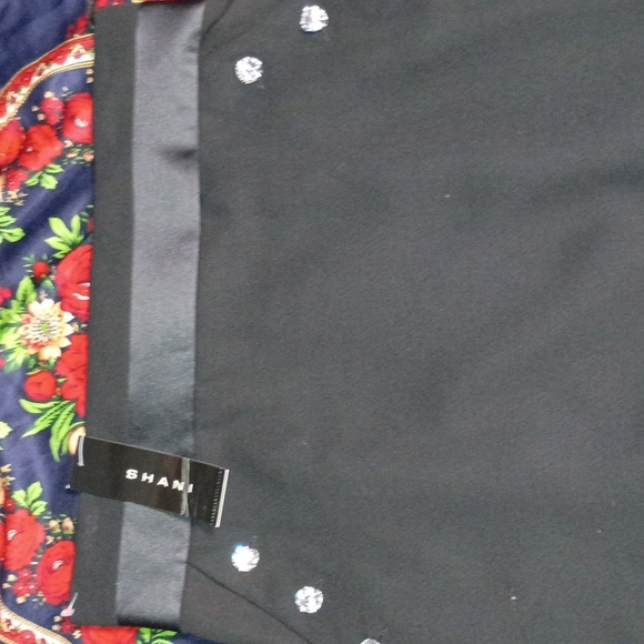 SHANI Black Skirt with Embellishments - Picture 2 of 8